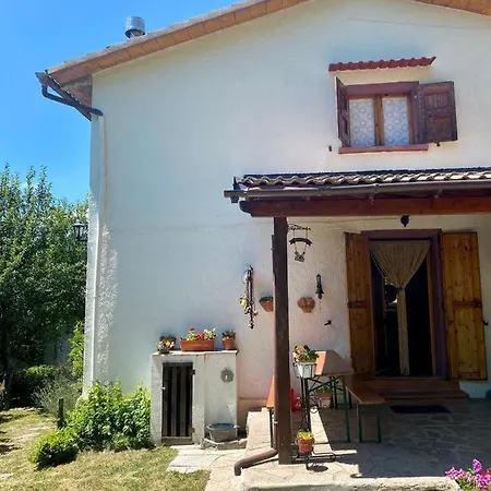 Casetta Nonno Nanni * Taviano (Pistoia)